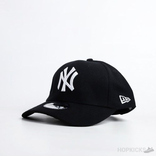 NY New Era White Logo Black Cap